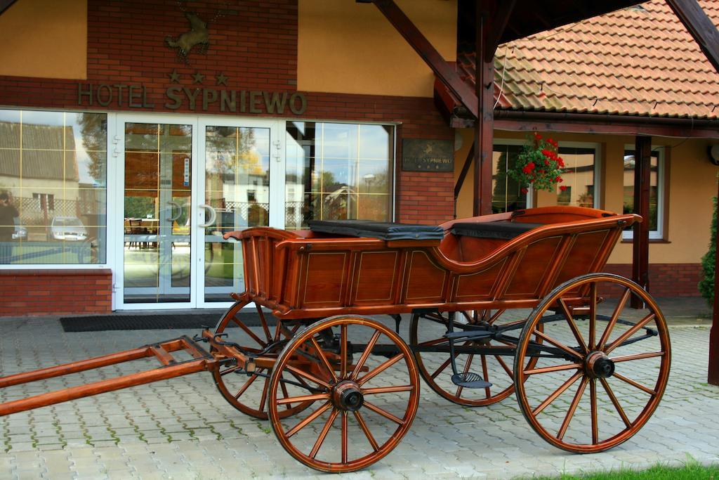 Hotel Sypniewo Margonin Exterior foto